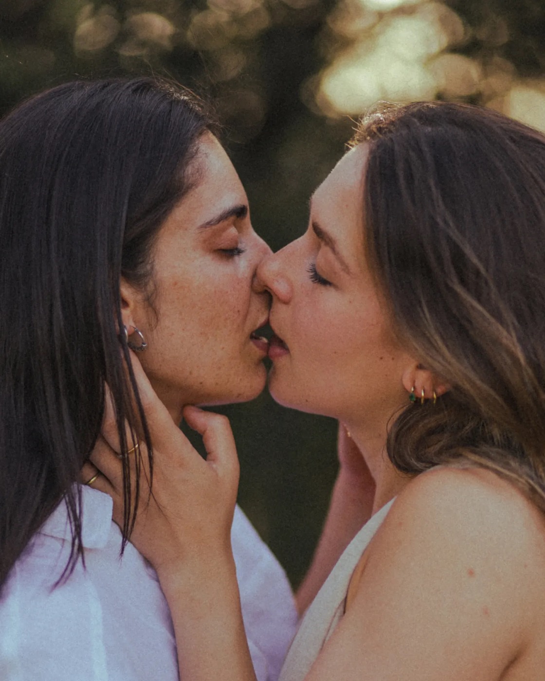 Parelles — Bruna Avellaneda